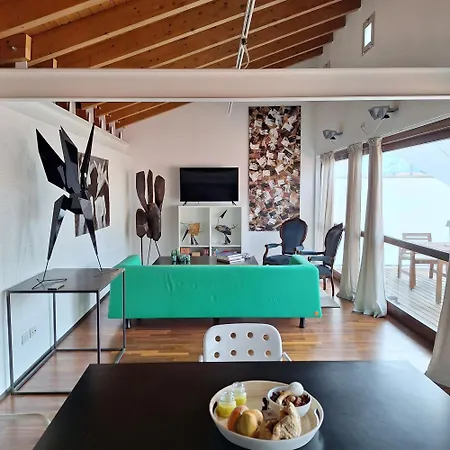Apartment La Casa Del Artista